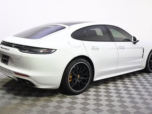 Used 2023 Porsche Panamera Turbo S image 7