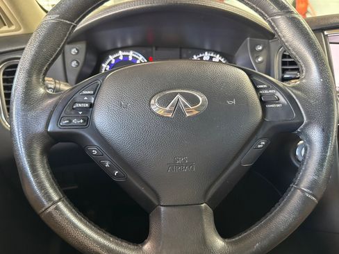 Used 2016 INFINITI QX50 AWD w/ Deluxe Touring Package image 11