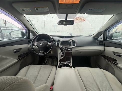 Used 2012 Toyota Venza LE image 13