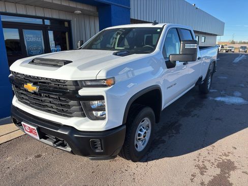 Used 2024 Chevrolet Silverado 2500 W/T w/ WT Convenience Package image 2