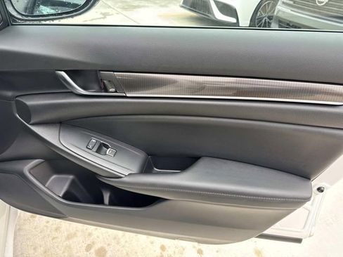 Used 2022 Honda Accord Sport Special Edition image 13