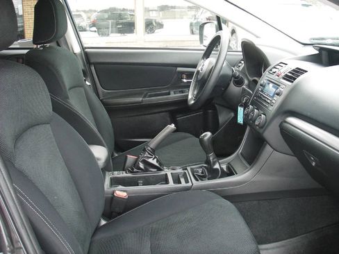 Used 2014 Subaru Crosstrek 2.0i Premium image 30