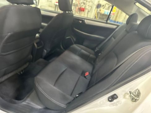 Used 2017 Subaru Legacy 2.5i Premium image 22