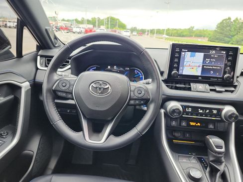 Used 2020 Toyota RAV4 XSE AWD/4WD image 15