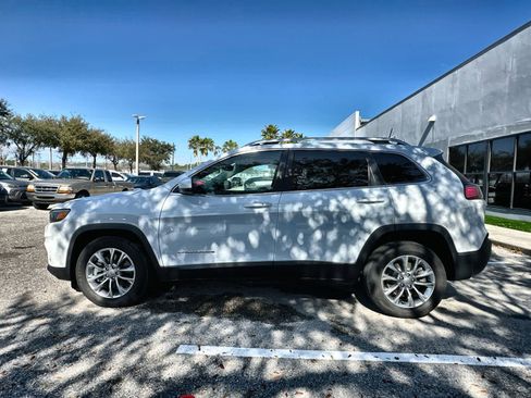 Used 2021 Jeep Cherokee Latitude Lux w/ Sun & Sound Group image 5