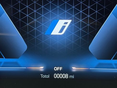 New 2026 BMW iX xDrive60 w/ Premium Package image 15