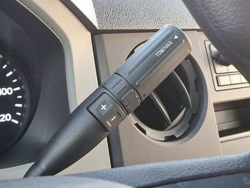 Used 2023 Ford F650 2WD Regular Cab Super Duty image 13