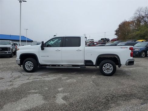 Used 2024 Chevrolet Silverado 2500 LT image 7