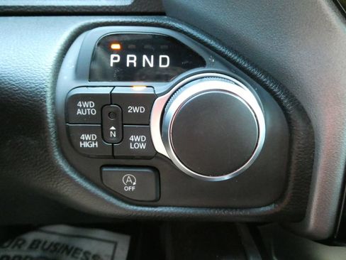 Used 2025 RAM 1500 Big Horn AWD/4WD image 29