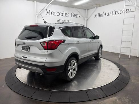 Used 2019 Ford Escape Titanium FWD image 7