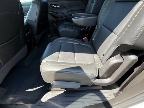 Used 2019 Chevrolet Traverse RS FWD image 30