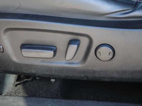 Used 2016 Toyota Highlander Limited image 20