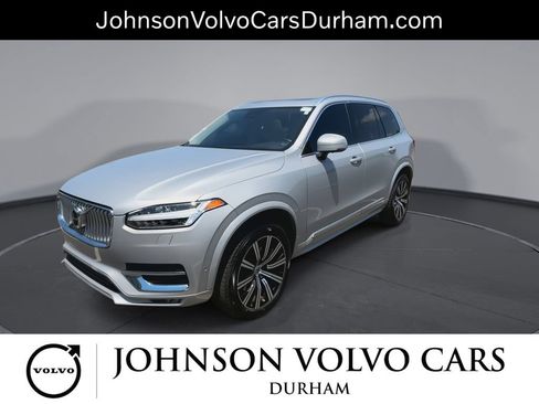 Used 2023 Volvo XC90 B5 Plus w/ Protection Package Premier AWD/4WD image 4
