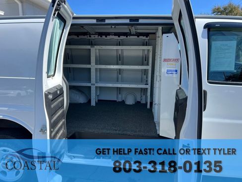 Used 2016 GMC Savana 2500 image 21