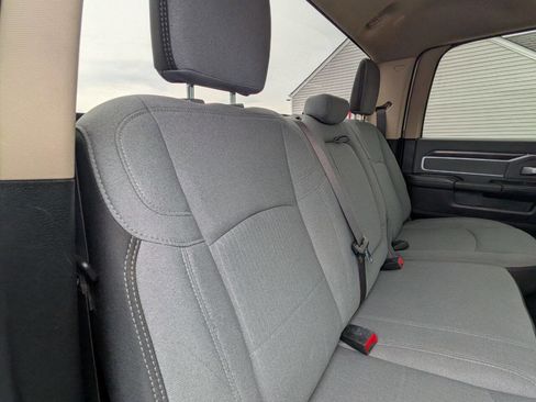 Used 2019 RAM 2500 Big Horn image 25