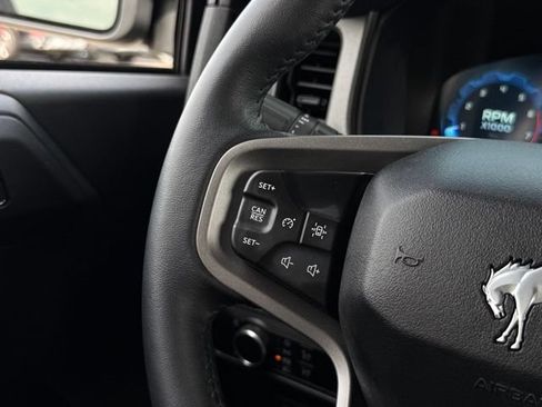 Used 2025 Ford Bronco Big Bend AWD/4WD image 11