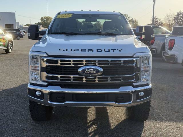 Used 2024 Ford F250 XLT w/ 360-Degree Camera Package AWD/4WD image 3
