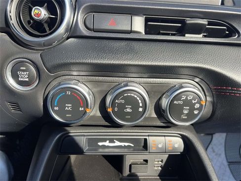 Used 2020 FIAT 124 Spider Abarth w/ Convenience Group image 20