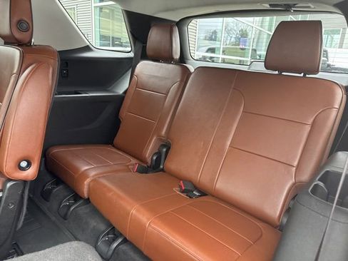 Used 2018 Chevrolet Traverse High Country image 22