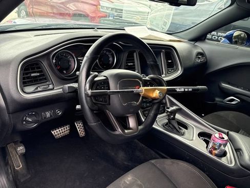 Used 2021 Dodge Challenger R/T Scat Pack RWD image 10