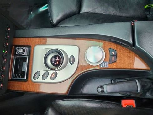 Used 2006 BMW M5 RWD image 49