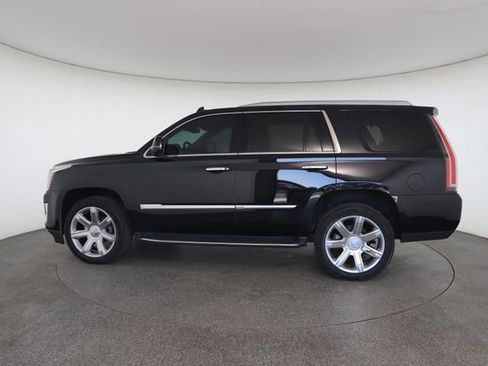 Used 2019 Cadillac Escalade Luxury AWD/4WD image 8