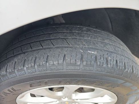 Used 2021 Chevrolet Equinox LT image 10