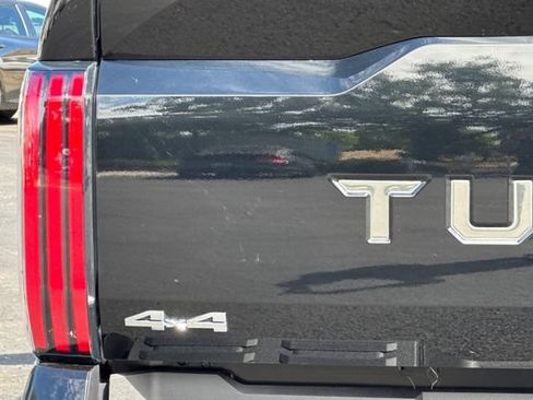 Used 2025 Toyota Tundra Capstone AWD/4WD image 46