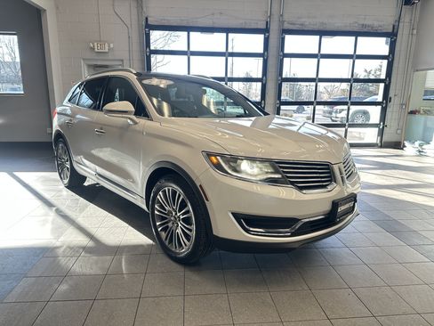 Used 2016 Lincoln MKX Reserve image 13