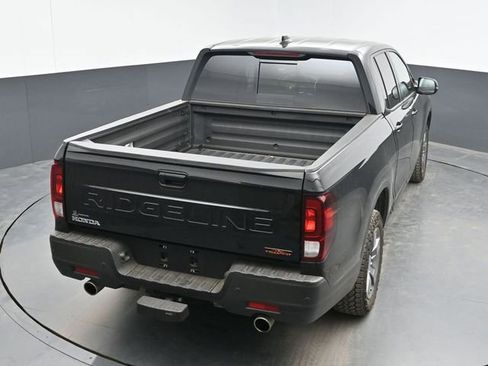 Used 2025 Honda Ridgeline TrailSport image 37