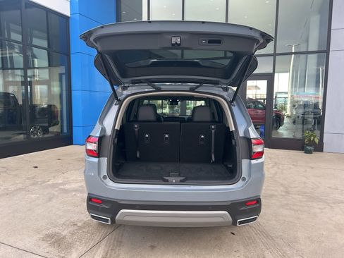 Used 2023 Honda Pilot Elite image 13