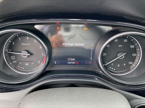 Used 2022 Buick Encore GX Select image 24