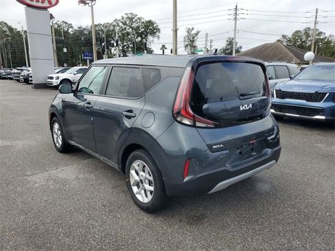New 2025 Kia Soul LX image 3