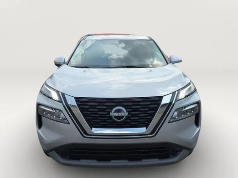 Used 2022 Nissan Rogue SV FWD image 4