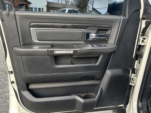 Used 2016 RAM 2500 Limited image 8