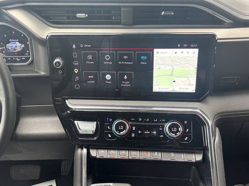 Used 2025 GMC Sierra 1500 Denali w/ Denali Reserve Package AWD/4WD image 4