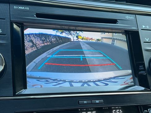 Used 2015 Toyota Avalon XLE Touring image 18