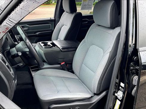 Used 2021 RAM 1500 Big Horn AWD/4WD image 10