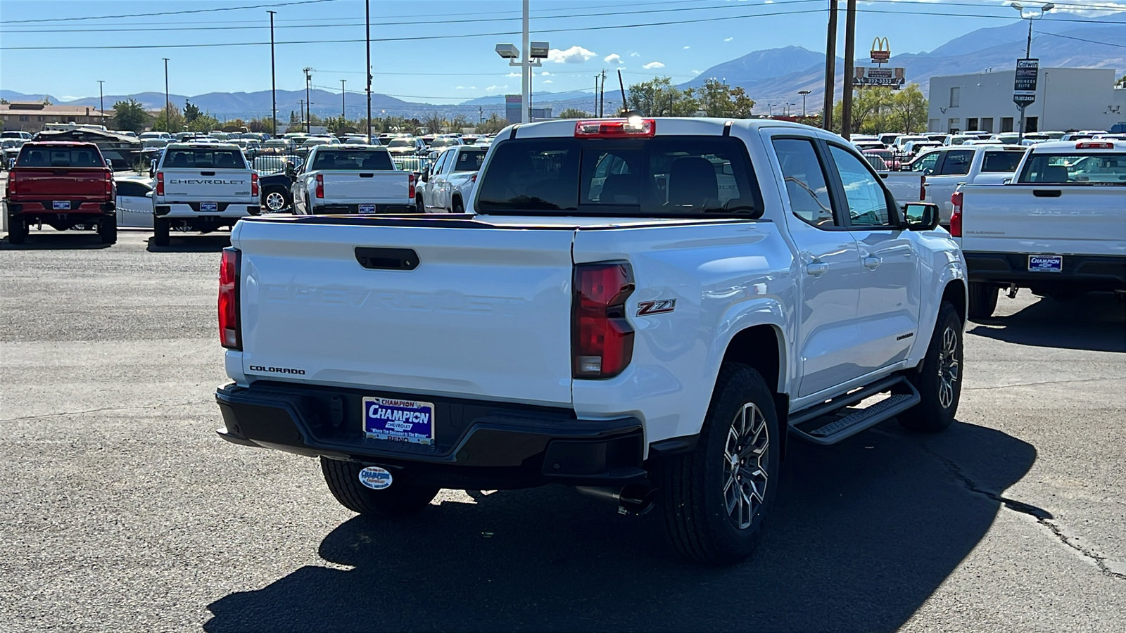 New 2026 Chevrolet Colorado Z71 w/ Technology Package AWD/4WD image 5