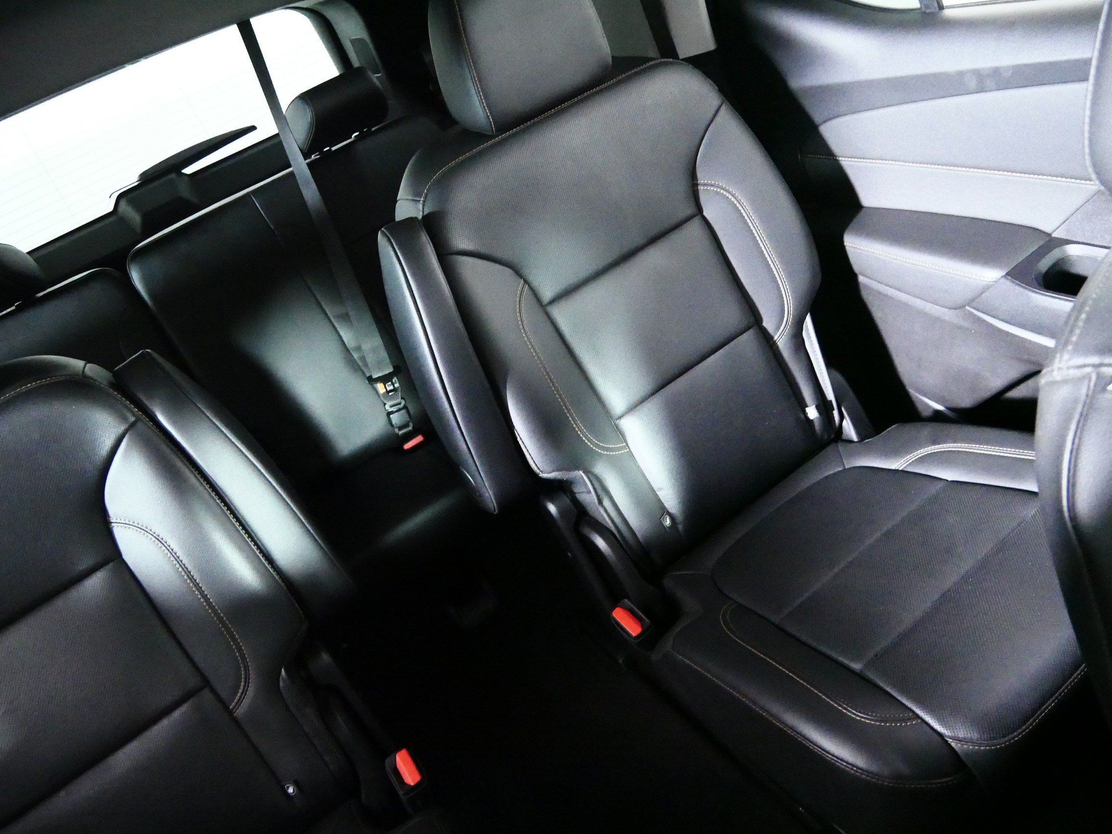 Used 2019 Chevrolet Traverse Premier AWD/4WD image 14