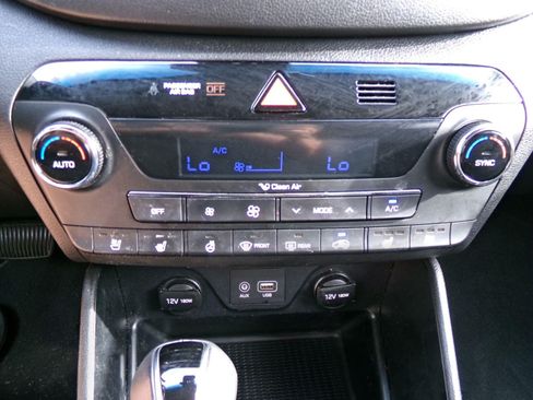 Used 2018 Hyundai Tucson Limited w/ Ultimate Package 02 AWD/4WD image 11