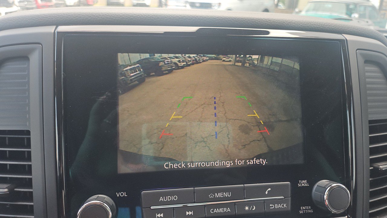 Used 2024 Nissan Titan SV w/ SV Convenience Package RWD image 22