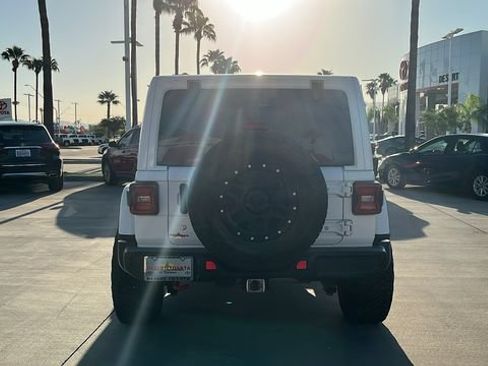 Used 2019 Jeep Wrangler Unlimited Rubicon AWD/4WD image 23