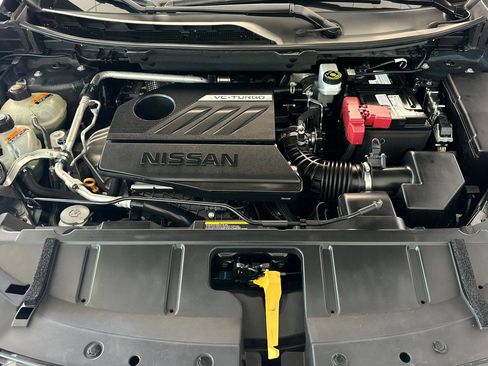 Used 2023 Nissan Rogue SV FWD image 24