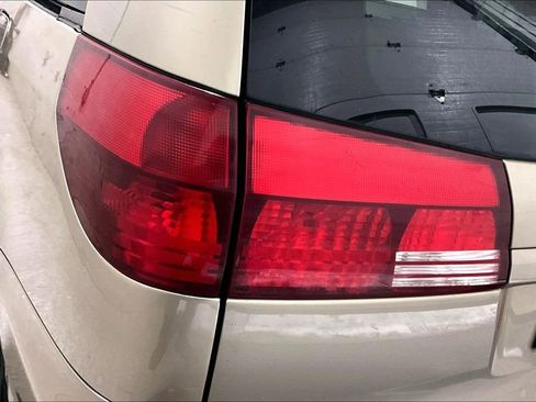 Used 2004 Toyota Sienna XLE image 20