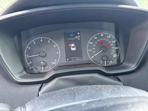 Used 2025 Toyota Corolla LE FWD image 14