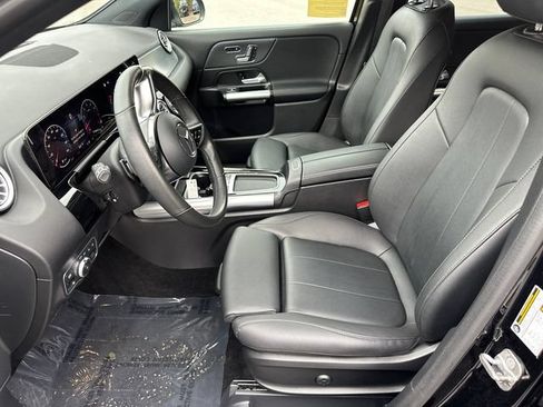 Used 2025 Mercedes-Benz GLA 250 4MATIC image 27