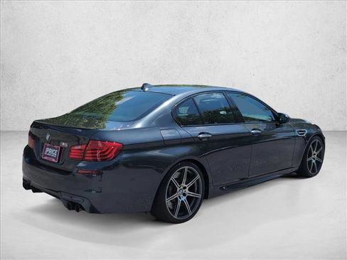 Used 2015 BMW M5 RWD image 5