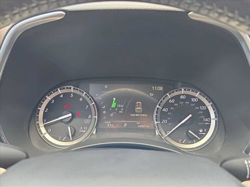 Used 2022 Toyota Highlander Platinum FWD image 9