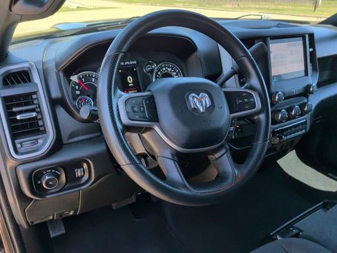 Used 2024 RAM 2500 Tradesman w/ Chrome Appearance Group image 14